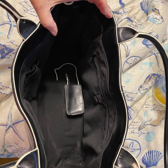 Wilson's Leather Large Black with Off White Tote/Laptop Bag W/Buckle Clasp - Picture 9 of 10